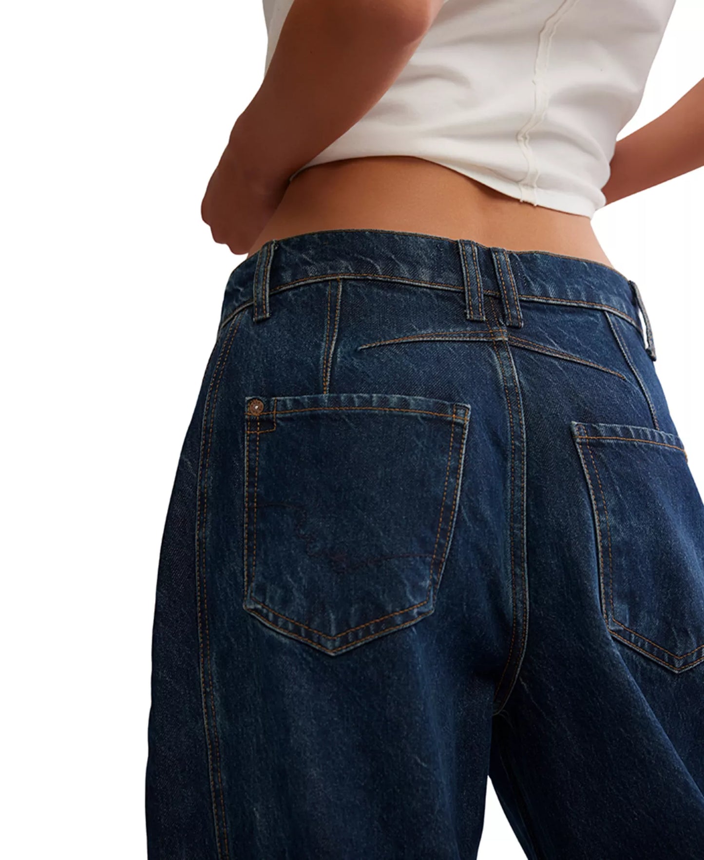 Women's Mid-Rise Barrel Jeans