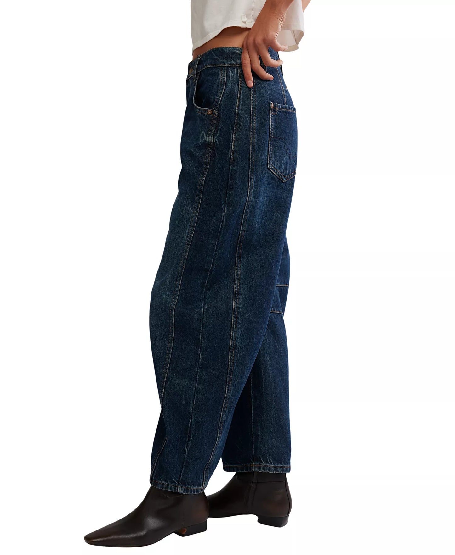 Women's Mid-Rise Barrel Jeans